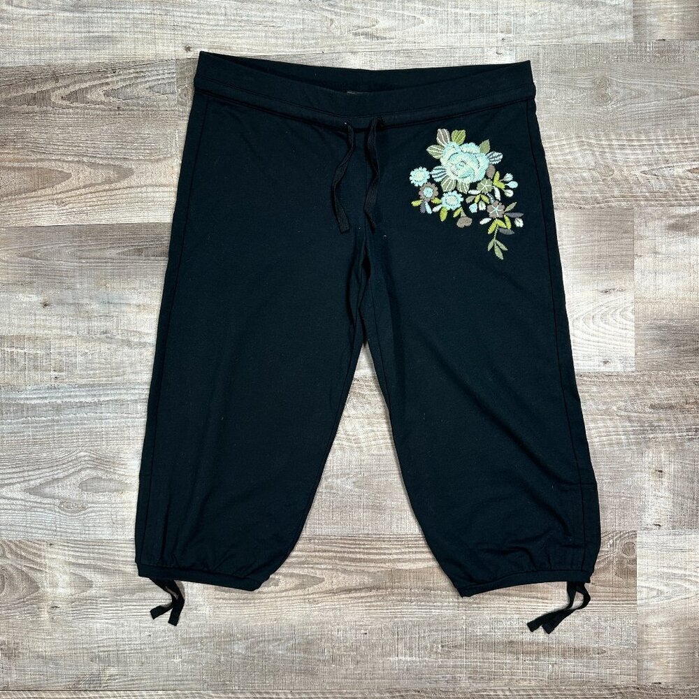 New The Limited Y2K Low Rise Black Cropped Sweatpants Size Large Vintage